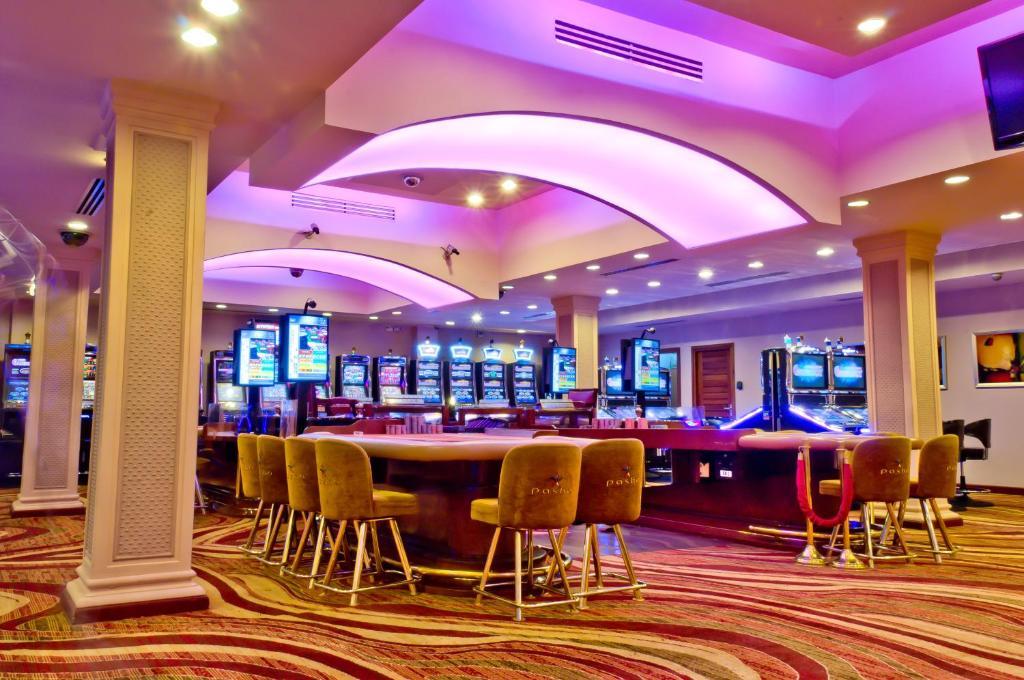 Savannah Hotel & Casino Парамарибо Екстер'єр фото